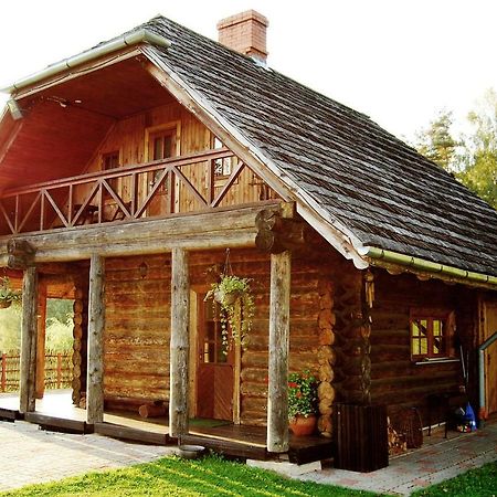 Lejasbisenieki Villa Turaida Exteriör bild